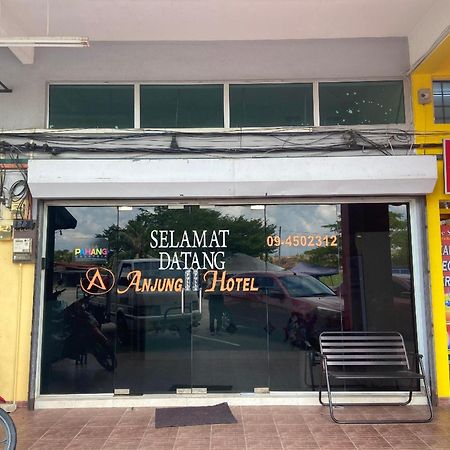 Oyo 91065 Hotel De Anjung Muadzam Shah المظهر الخارجي الصورة