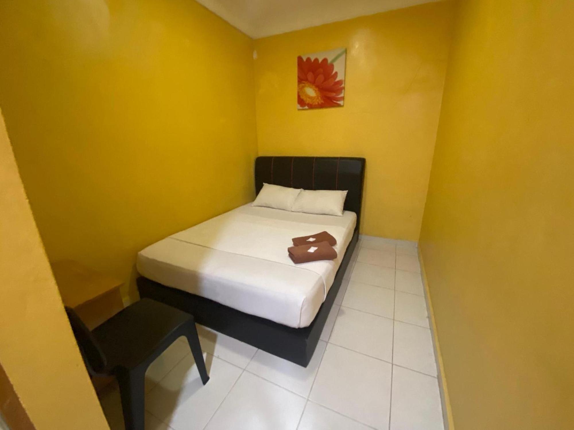 Oyo 91065 Hotel De Anjung Muadzam Shah المظهر الخارجي الصورة