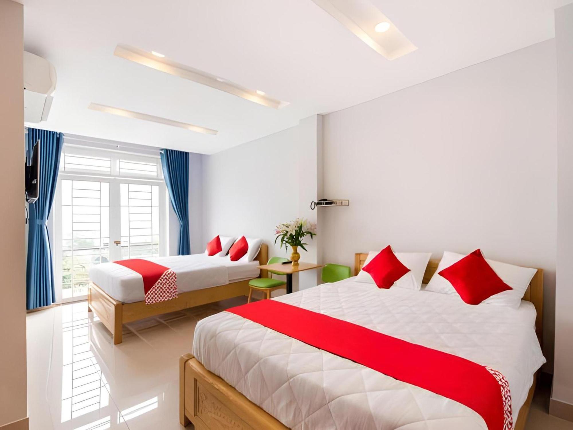 Oyo 91065 Hotel De Anjung Muadzam Shah المظهر الخارجي الصورة
