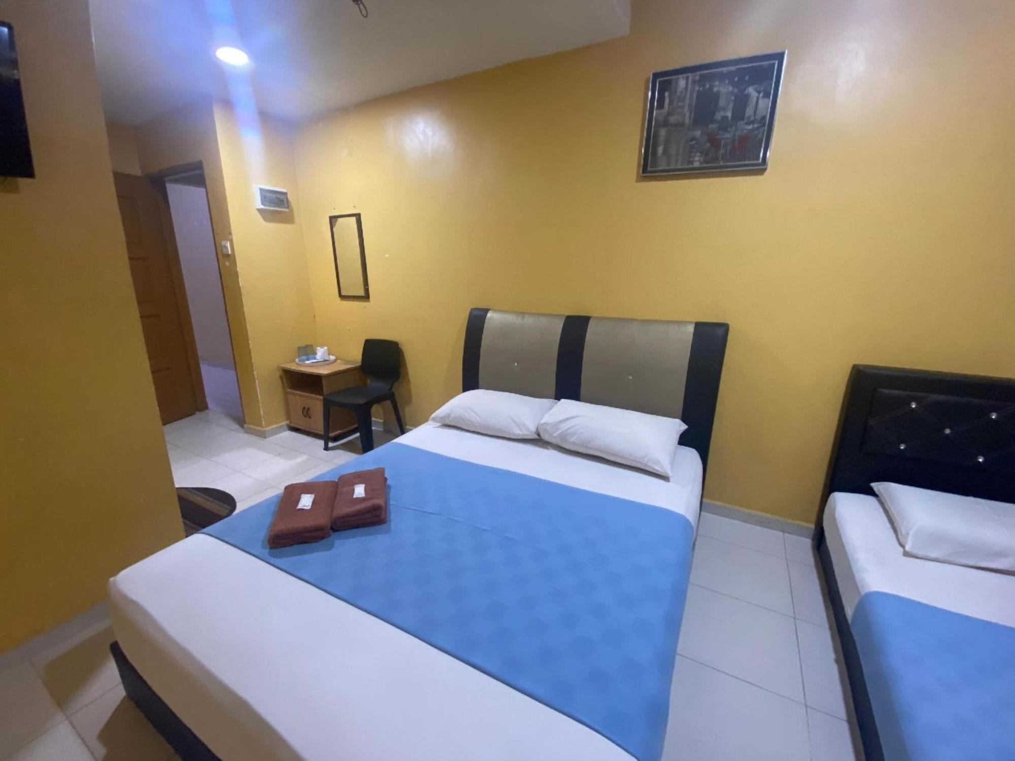Oyo 91065 Hotel De Anjung Muadzam Shah المظهر الخارجي الصورة